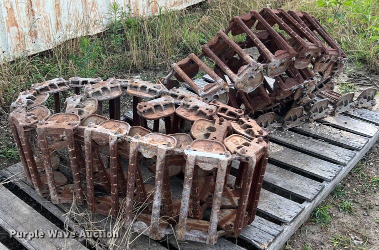 image for item MG9026 (2) 15" W over the tire skid steer tracks