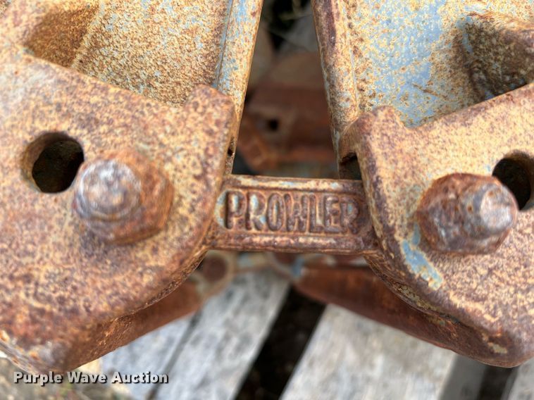 image for item MG9026 (2) 15" W over the tire skid steer tracks