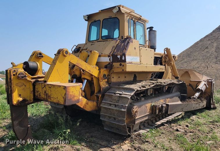 image for item ML9452 1988 Dresser TD25G  dozer