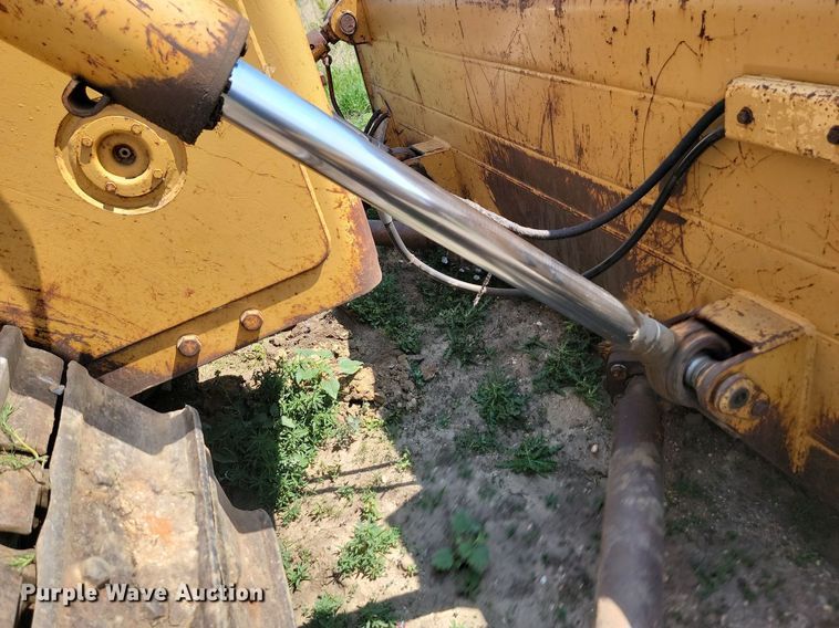 image for item ML9452 1988 Dresser TD25G  dozer