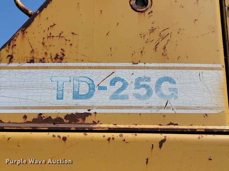 image for item ML9452 1988 Dresser TD25G  dozer