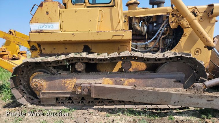 image for item ML9452 1988 Dresser TD25G  dozer