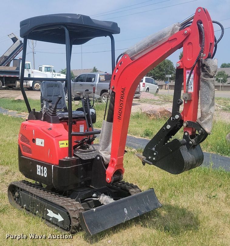 image for item ML9457 2022 Agrotk H18  mini excavator