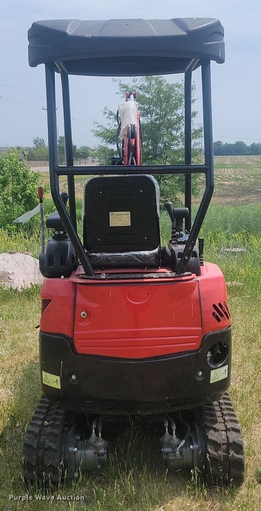 image for item ML9457 2022 Agrotk H18  mini excavator