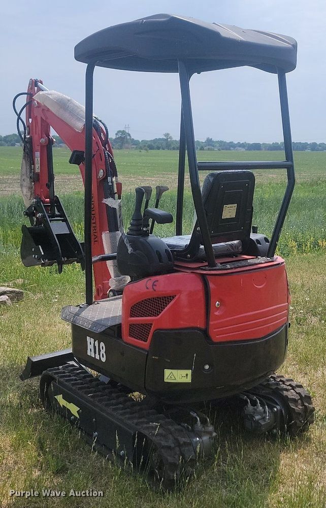 image for item ML9457 2022 Agrotk H18  mini excavator