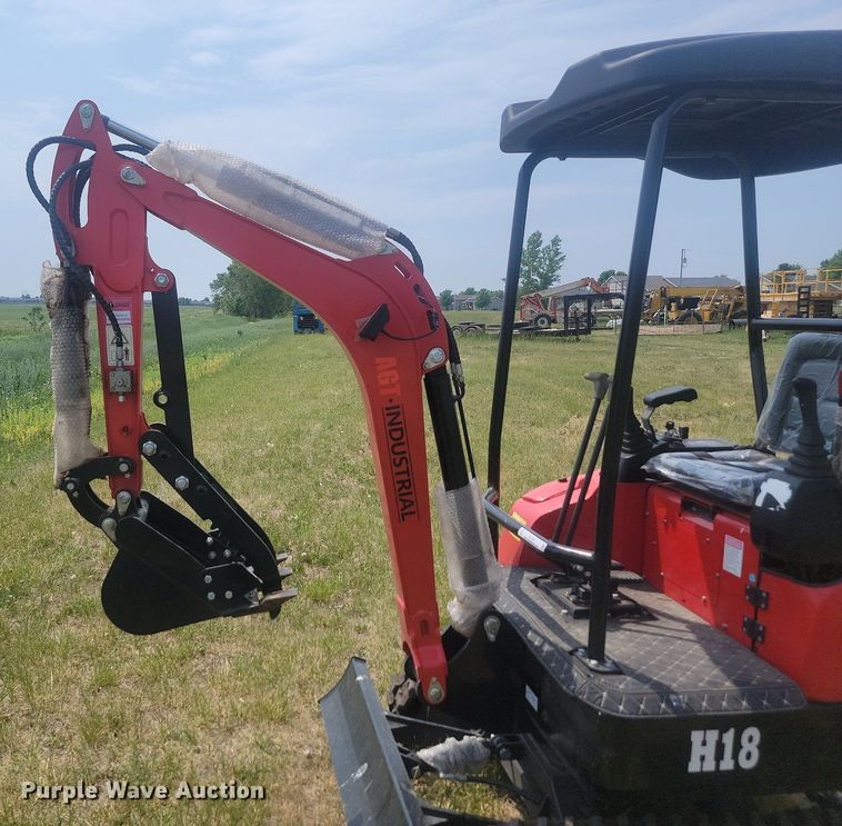 image for item ML9457 2022 Agrotk H18  mini excavator