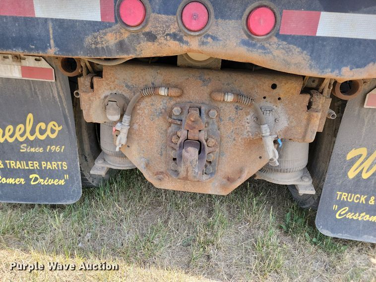 image for item ML9461 1993 Ford LTL9000  dump flatbed truck