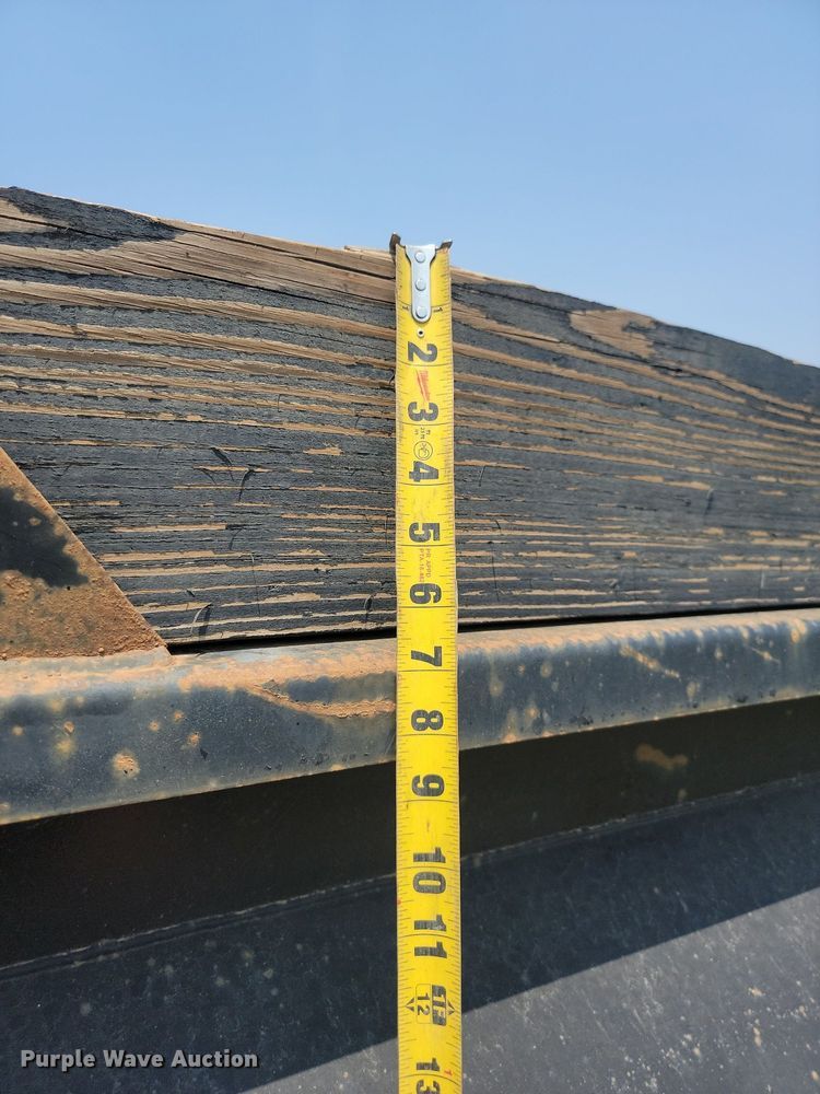 image for item ML9461 1993 Ford LTL9000  dump flatbed truck