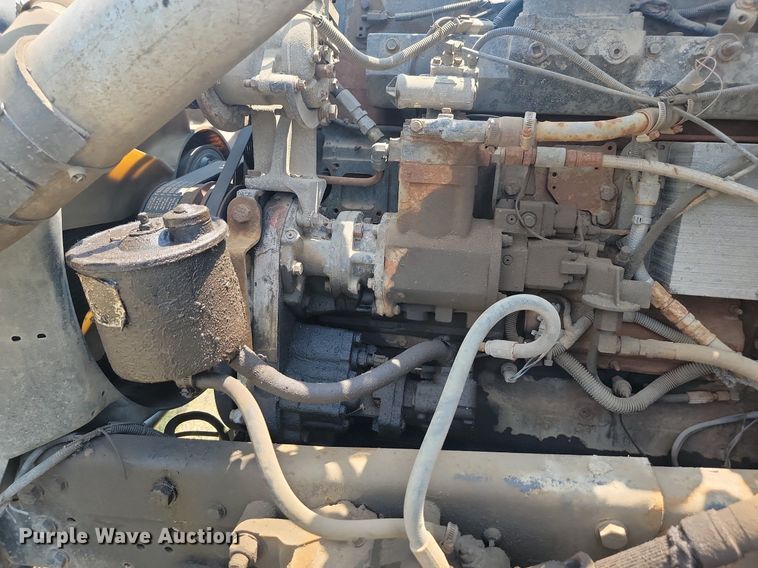 image for item ML9461 1993 Ford LTL9000  dump flatbed truck