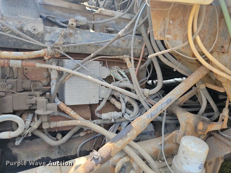 image for item ML9461 1993 Ford LTL9000  dump flatbed truck