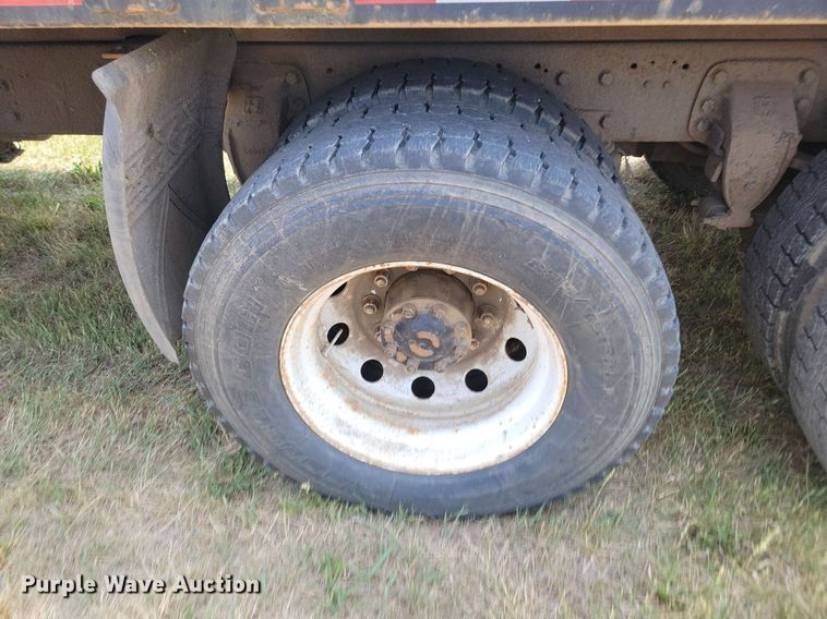 image for item ML9461 1993 Ford LTL9000  dump flatbed truck