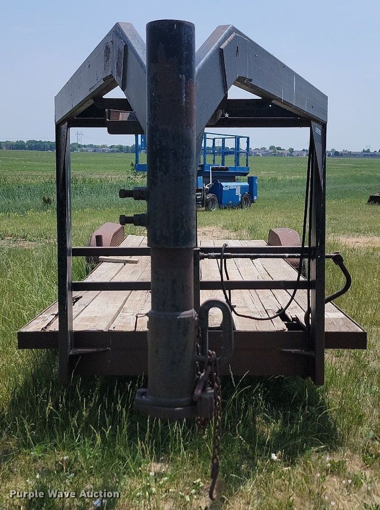 image for item ML9464 2000 Shop built  equipment trailer