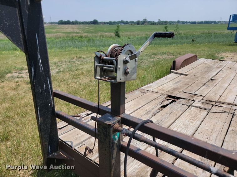 image for item ML9464 2000 Shop built  equipment trailer