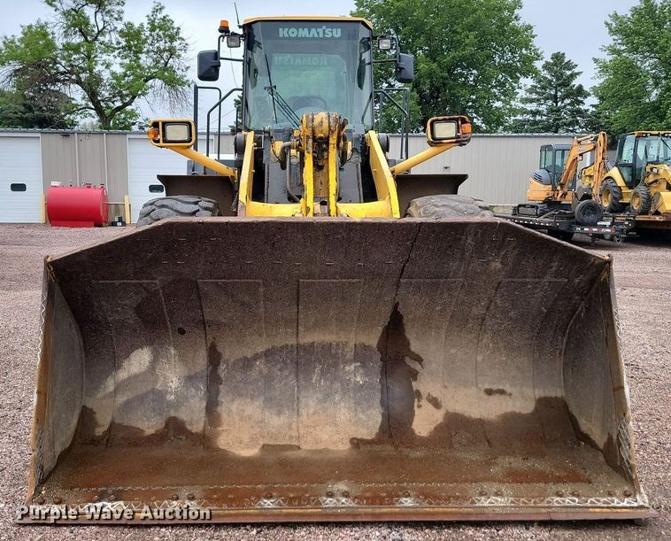 image for item ML9471 2005 Komatsu WA450-5L  wheel loader