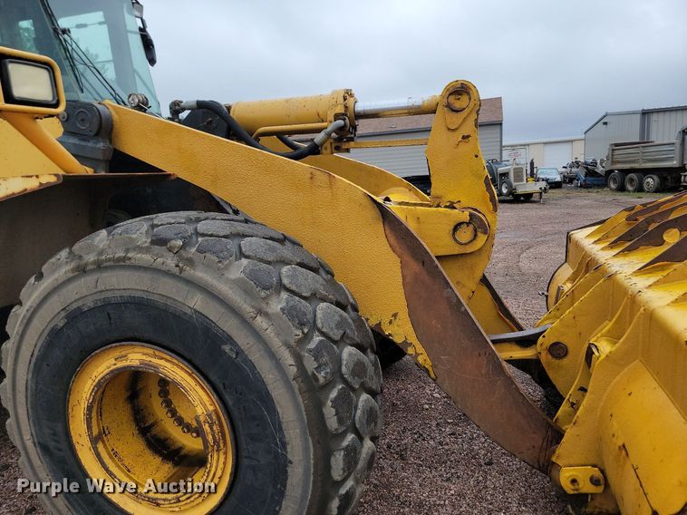 image for item ML9471 2005 Komatsu WA450-5L  wheel loader
