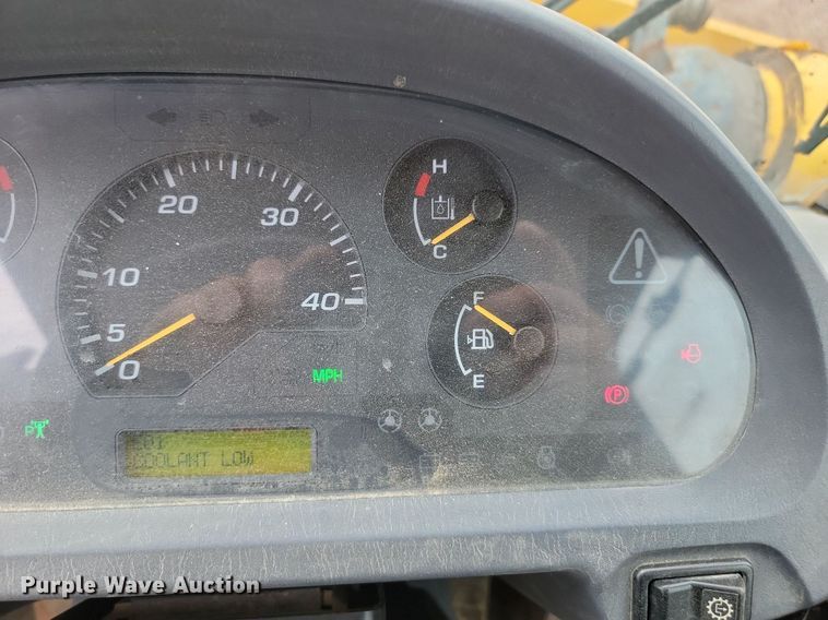 image for item ML9471 2005 Komatsu WA450-5L  wheel loader