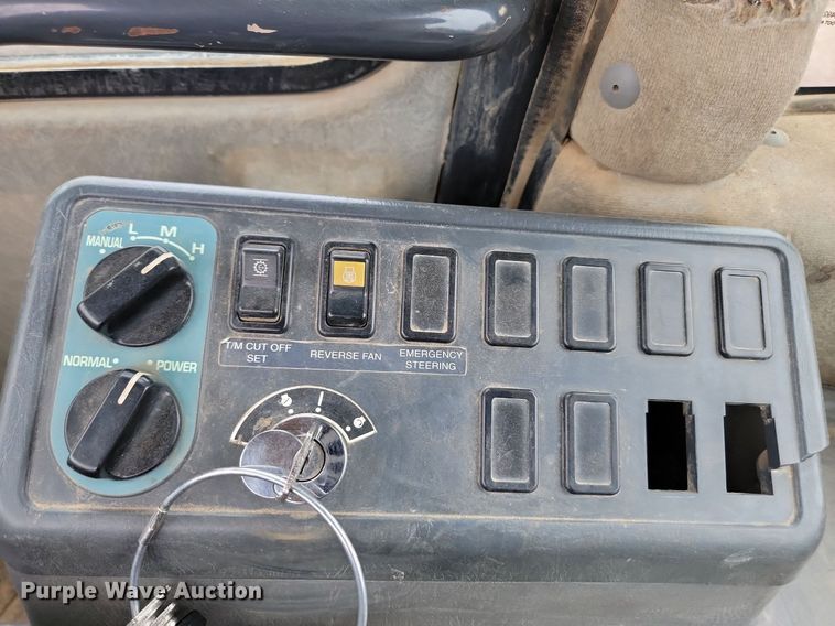 image for item ML9471 2005 Komatsu WA450-5L  wheel loader