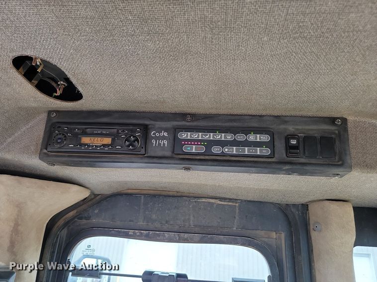 image for item ML9471 2005 Komatsu WA450-5L  wheel loader