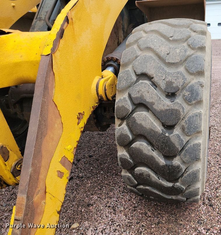 image for item ML9471 2005 Komatsu WA450-5L  wheel loader