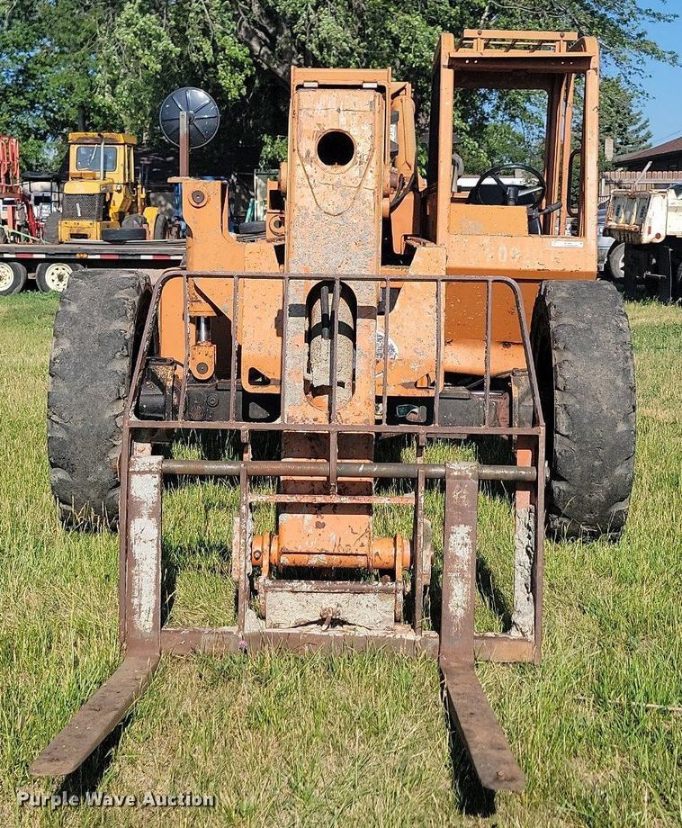 image for item ML9491 Lull Highlander 6K-37  telehandler