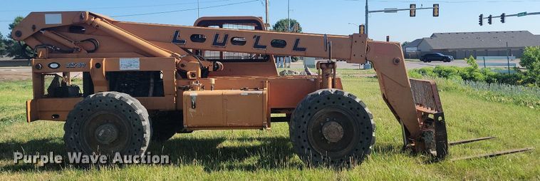 image for item ML9491 Lull Highlander 6K-37  telehandler