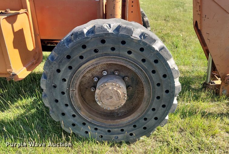 image for item ML9491 Lull Highlander 6K-37  telehandler