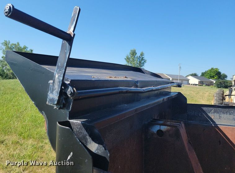 image for item ML9492 Dump truck bed
