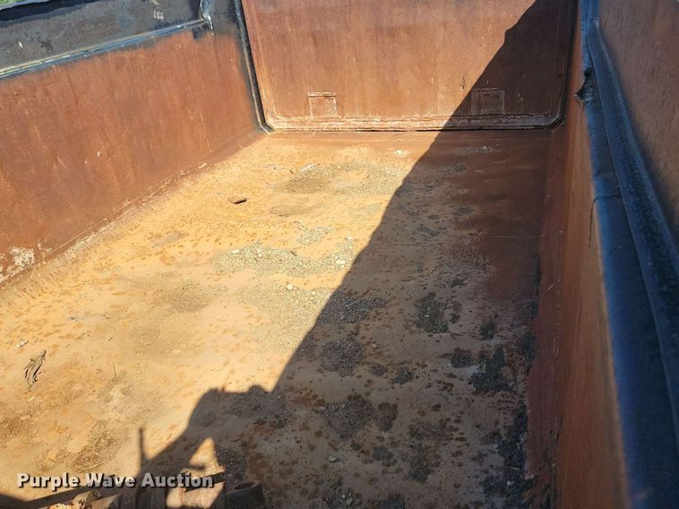 image for item ML9492 Dump truck bed