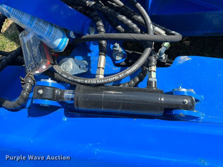 image for item MM9223 2022 TopCat SSSG72  skid steer grader