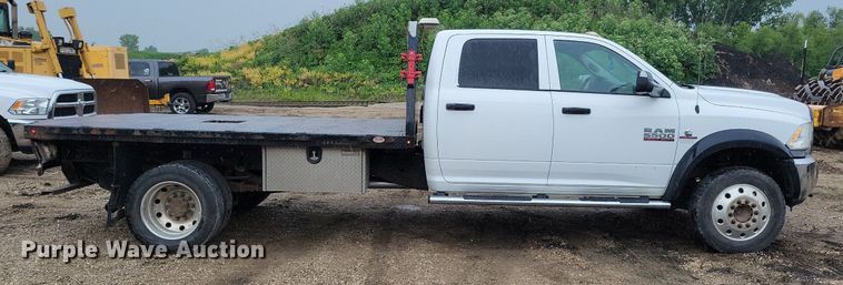image for item MO9545 2014 Dodge Ram 5500HD  Crew Cab flatbed truck