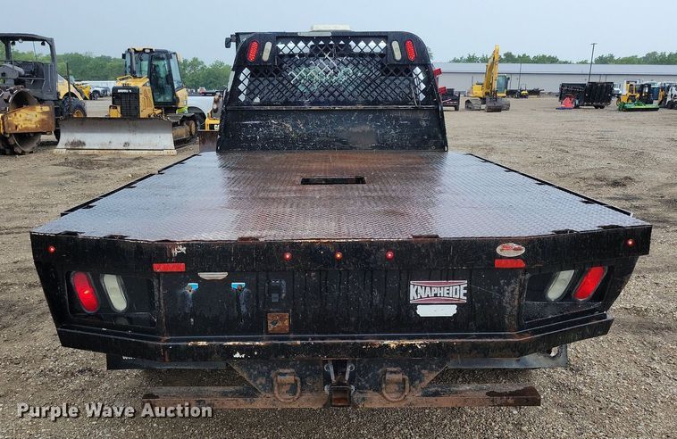 image for item MO9545 2014 Dodge Ram 5500HD  Crew Cab flatbed truck