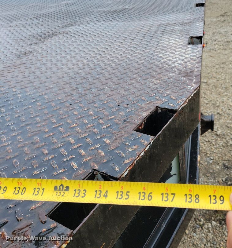 image for item MO9545 2014 Dodge Ram 5500HD  Crew Cab flatbed truck