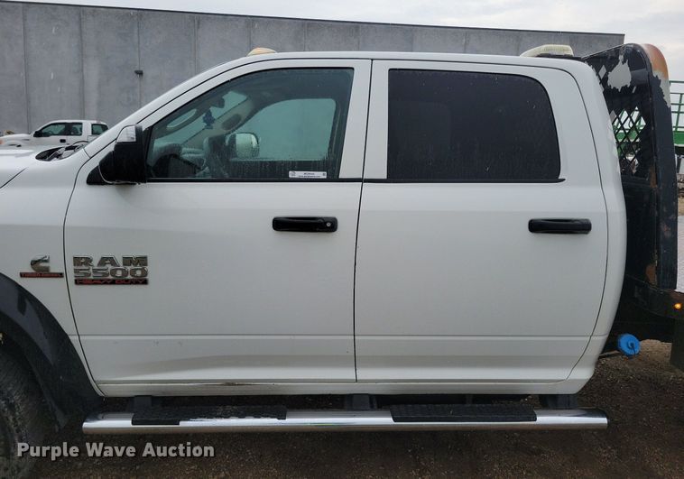 image for item MO9545 2014 Dodge Ram 5500HD  Crew Cab flatbed truck