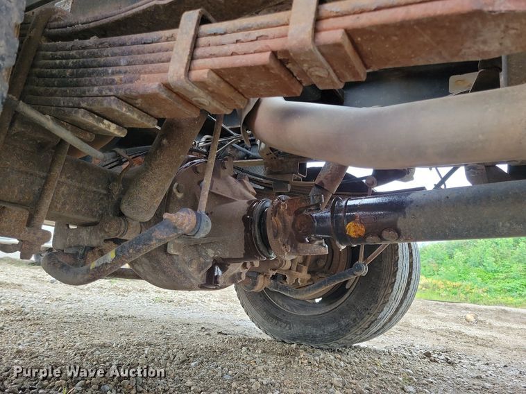 image for item MO9545 2014 Dodge Ram 5500HD  Crew Cab flatbed truck