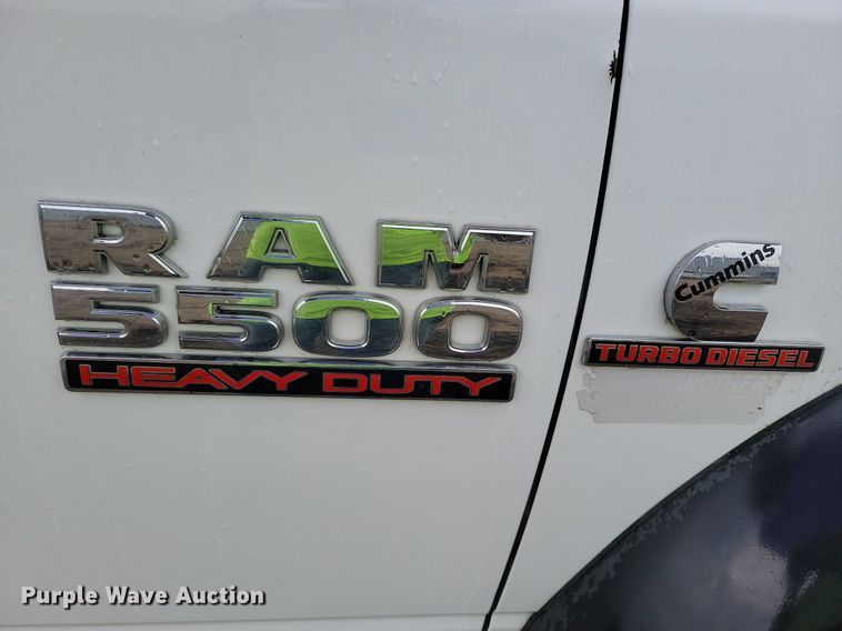 image for item MO9545 2014 Dodge Ram 5500HD  Crew Cab flatbed truck