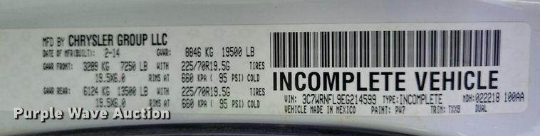 image for item MO9545 2014 Dodge Ram 5500HD  Crew Cab flatbed truck