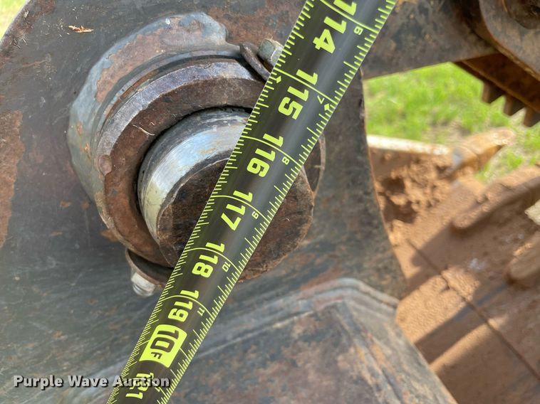 image for item MR9093 2012 Case CX210C  excavator