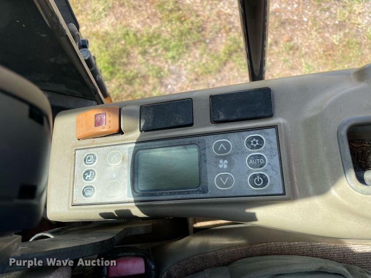 image for item MR9093 2012 Case CX210C  excavator