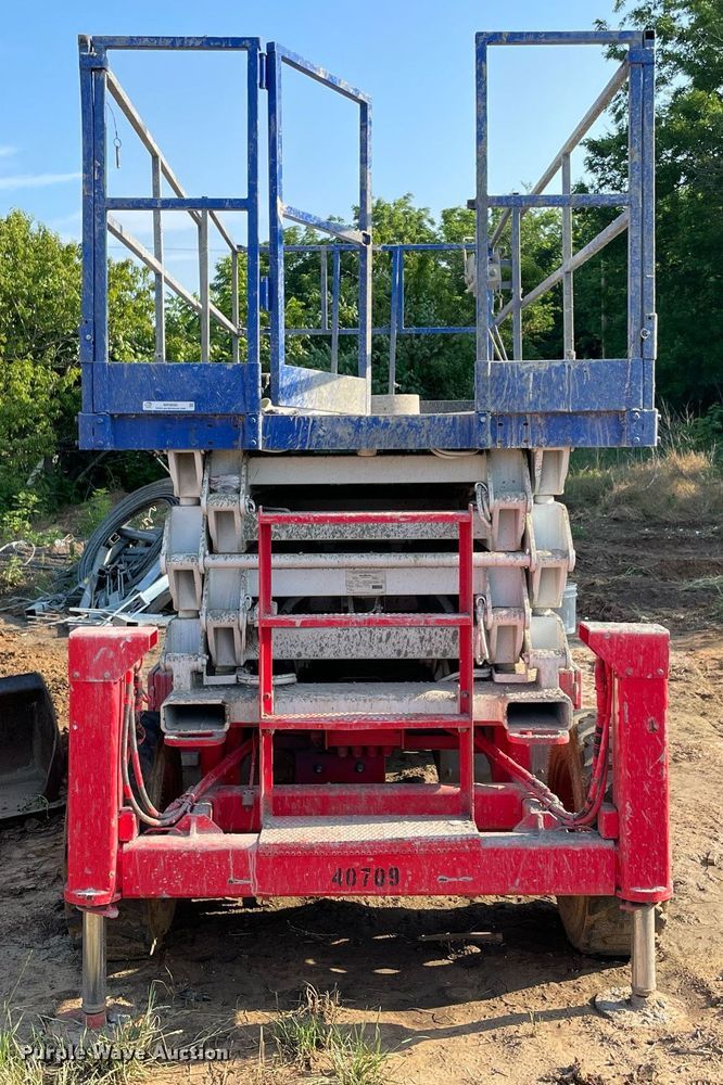 image for item MR9096 Skyjack SJ7135  scissor lift