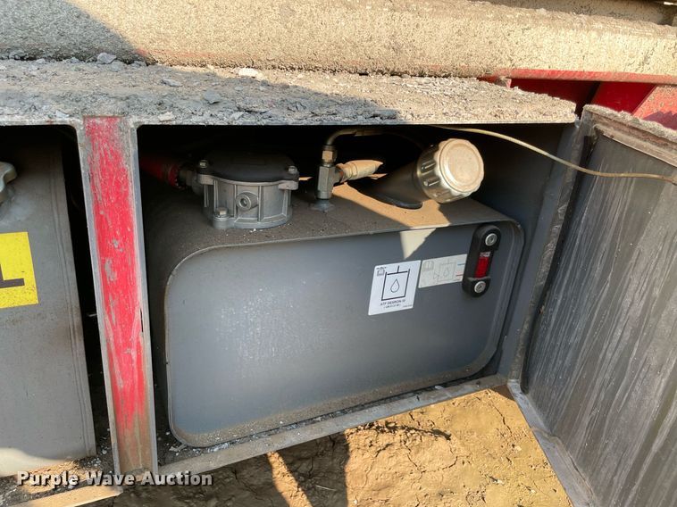 image for item MR9096 Skyjack SJ7135  scissor lift