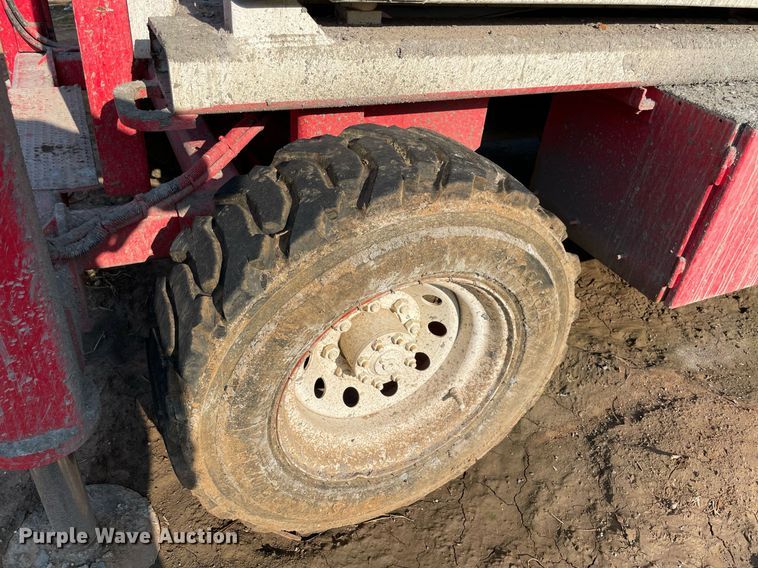 image for item MR9096 Skyjack SJ7135  scissor lift