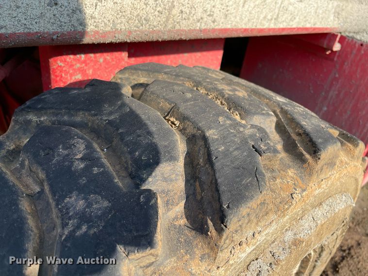 image for item MR9096 Skyjack SJ7135  scissor lift