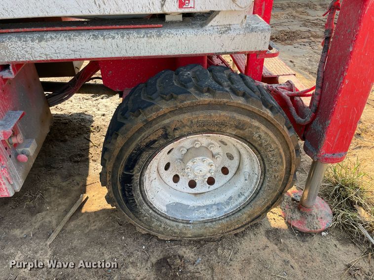 image for item MR9096 Skyjack SJ7135  scissor lift