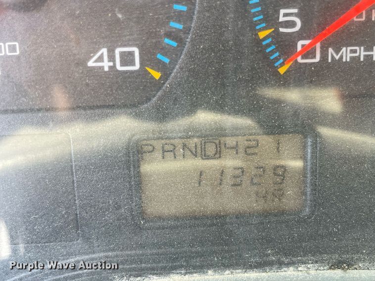 image for item MS9750 2007 International 4300  flatbed truck