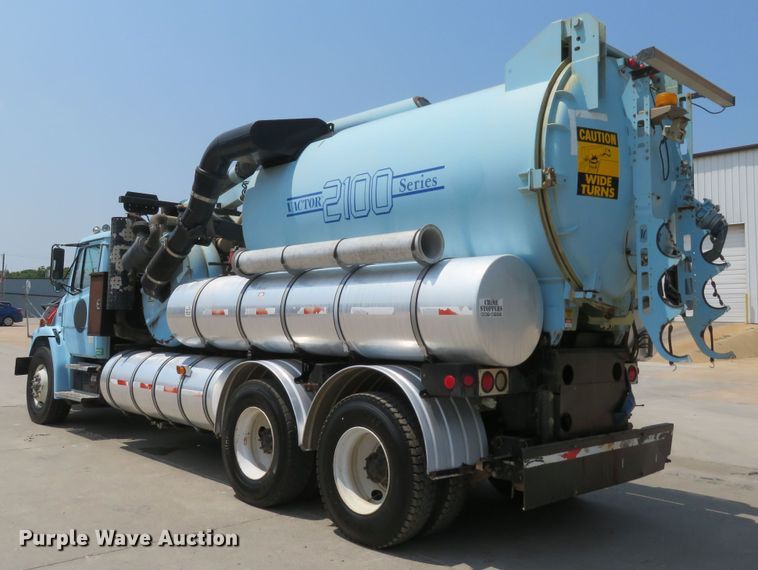 image for item MW9784 1999 Freightliner FL80  combination sewer jetter truck