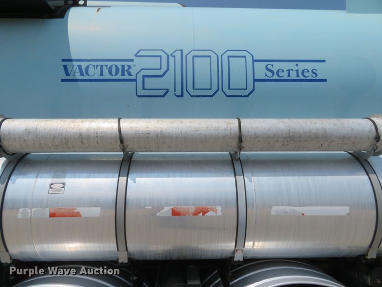 image for item MW9784 1999 Freightliner FL80  combination sewer jetter truck