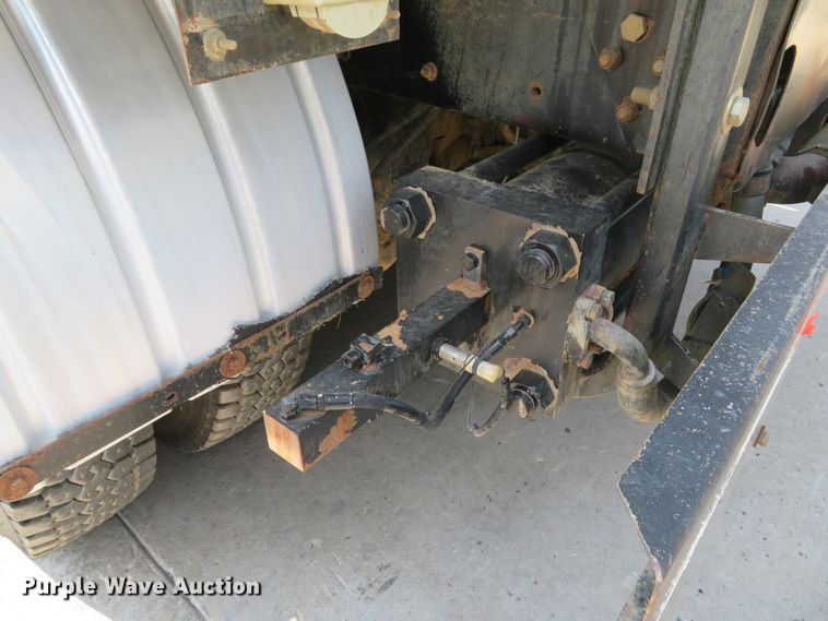 image for item MW9784 1999 Freightliner FL80  combination sewer jetter truck
