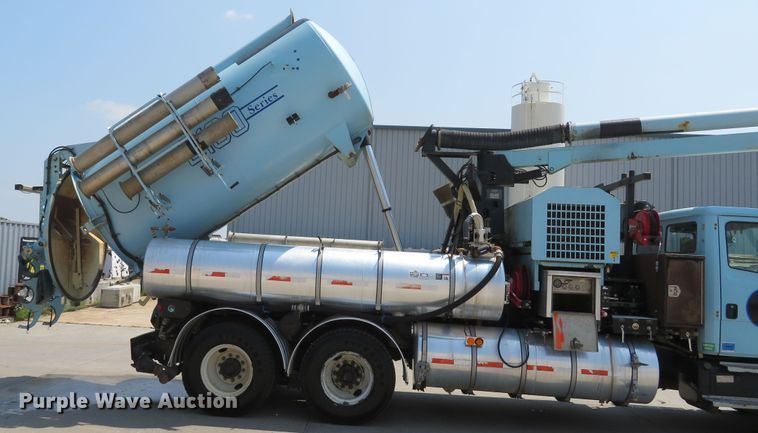 image for item MW9784 1999 Freightliner FL80  combination sewer jetter truck