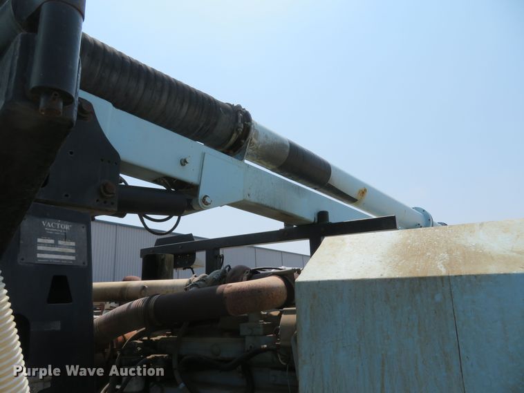 image for item MW9784 1999 Freightliner FL80  combination sewer jetter truck