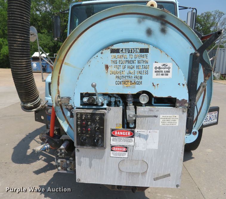 image for item MW9784 1999 Freightliner FL80  combination sewer jetter truck